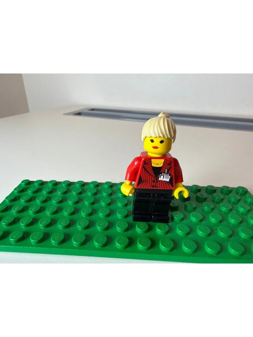 LEGO Minifigures Set of 3 with Accessories